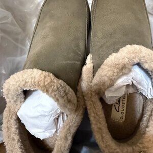 Clarks Ankle Warm Boot-Slipper